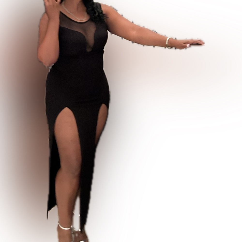 DOUBLE SPLIT BLACK DRESS - Picture 3 of 3